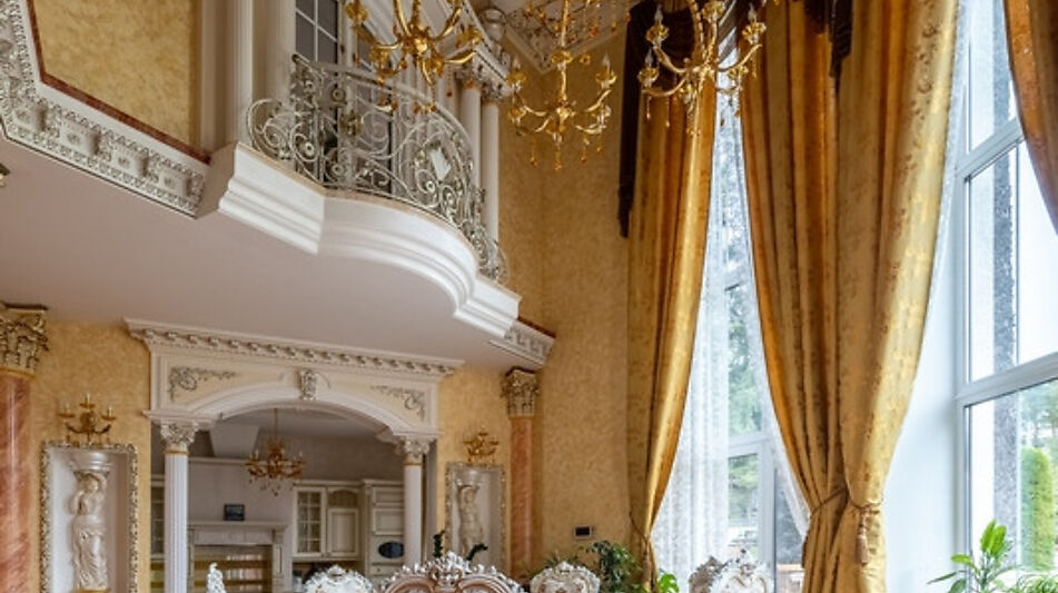 Уникальная усадьба в Дубраве