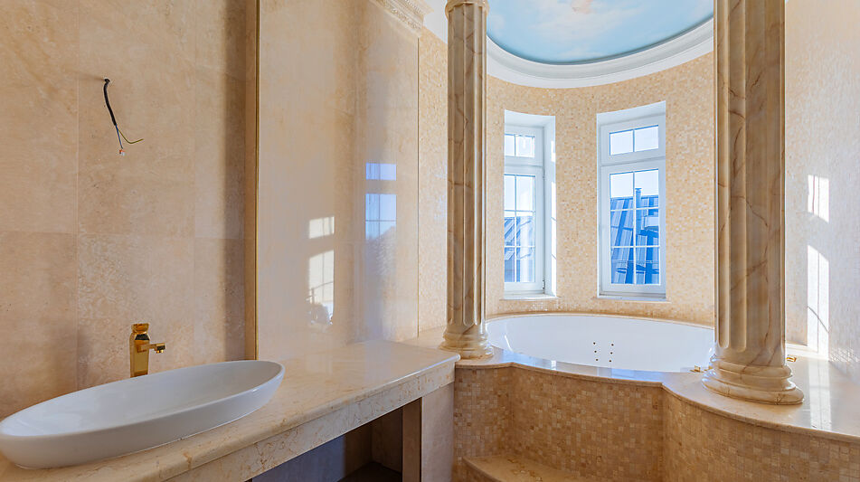 Дом под ключ с бассейном Адмирал