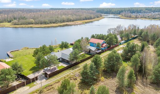 Дом первая линия Калязин