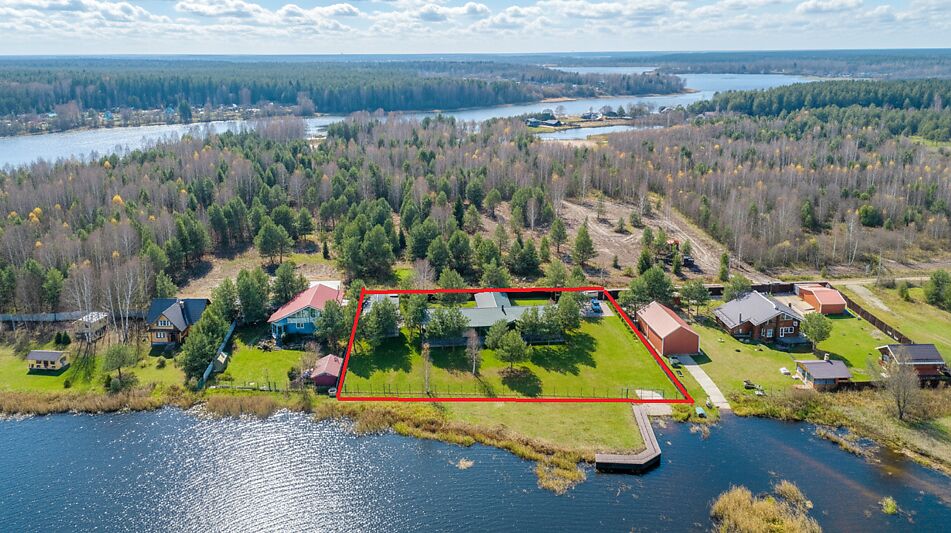 Дом первая линия Калязин