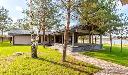 Дом первая линия Калязин