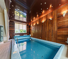 Дом с бассейном в Новогорске