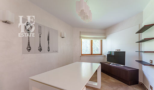 Дом с бассейном в Новогорске