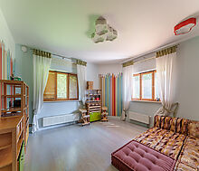 Дом с бассейном в Новогорске