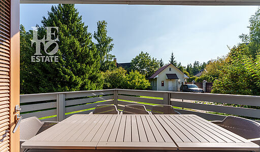 Дом с бассейном в Новогорске