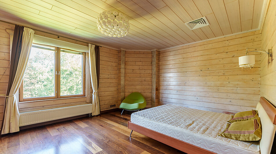 Дом с бассейном в Новогорске