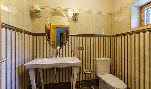 Дом с бассейном в Новогорске