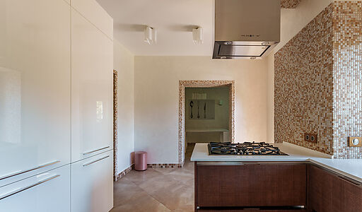 Дом с бассейном в Новогорске