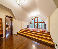 Дом на пруду в Летчике-испытателе