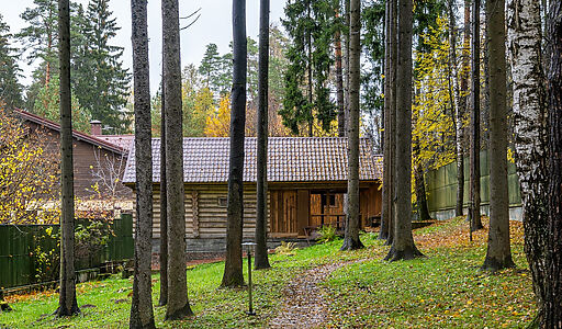 Дом на пруду в Летчике-испытателе