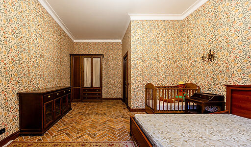 Дом на пруду в Летчике-испытателе