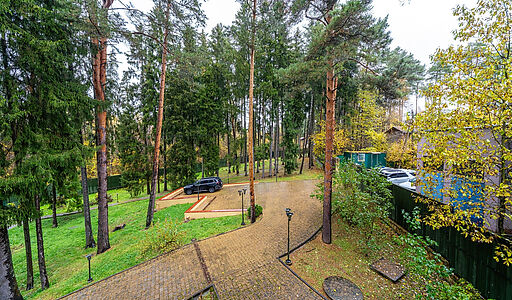 Дом на пруду в Летчике-испытателе