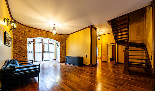 Дом на пруду в Летчике-испытателе