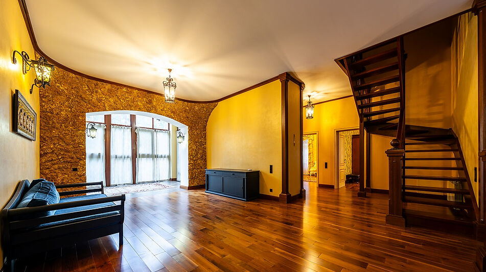 Дом на пруду в Летчике-испытателе