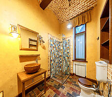 Дом на пруду в Летчике-испытателе