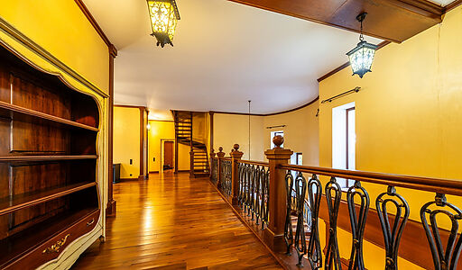 Дом на пруду в Летчике-испытателе