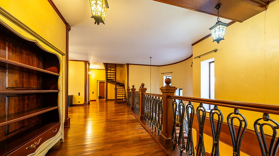 Дом на пруду в Летчике-испытателе