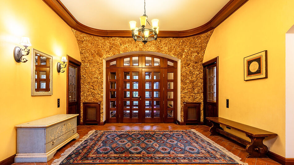 Дом на пруду в Летчике-испытателе