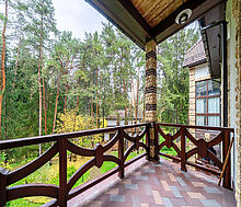 Дом на пруду в Летчике-испытателе