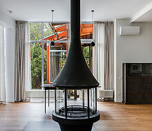 Дом с бассейном в поселке Новинки