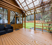 Дом с бассейном в поселке Новинки