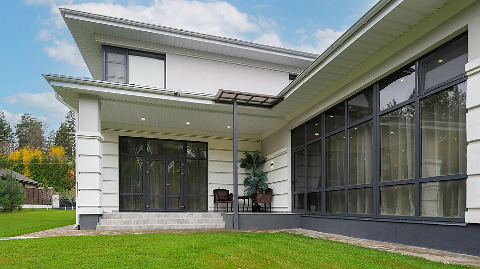 Стильный дом в КП ВИК