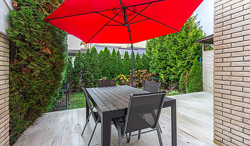 Продается таунхаус п. Зеленый Мыс