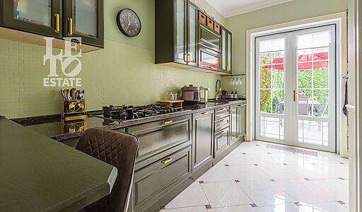 Продается таунхаус п. Зеленый Мыс