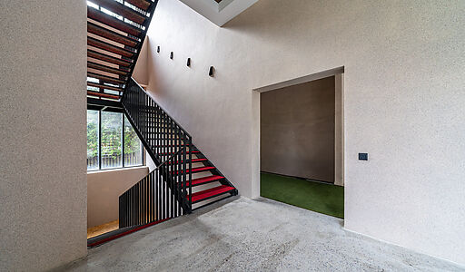 ДОМ НА 1 ЛИНИИ В КП МОНАКОВО