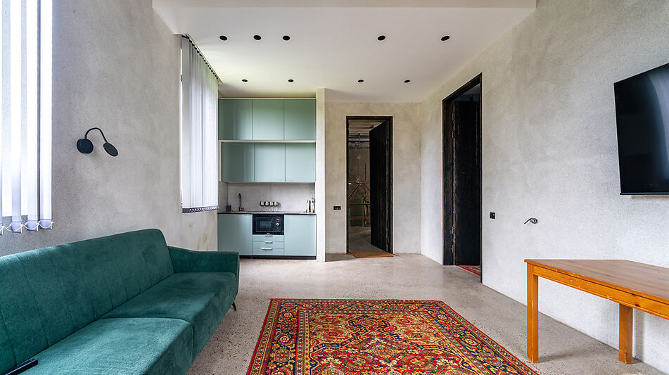 ДОМ НА 1 ЛИНИИ В КП МОНАКОВО