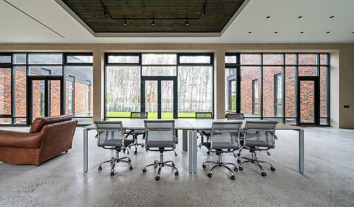 ДОМ НА 1 ЛИНИИ В КП МОНАКОВО