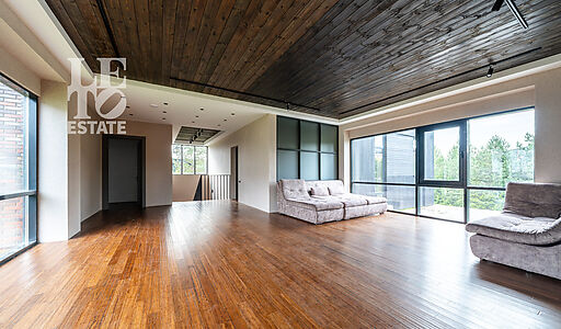 ДОМ НА 1 ЛИНИИ В КП МОНАКОВО