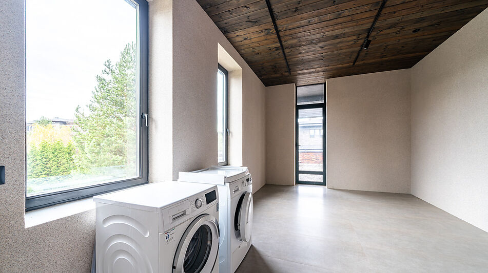 ДОМ НА 1 ЛИНИИ В КП МОНАКОВО