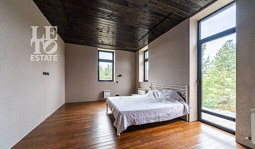 ДОМ НА 1 ЛИНИИ В КП МОНАКОВО