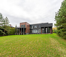 ДОМ НА 1 ЛИНИИ В КП МОНАКОВО