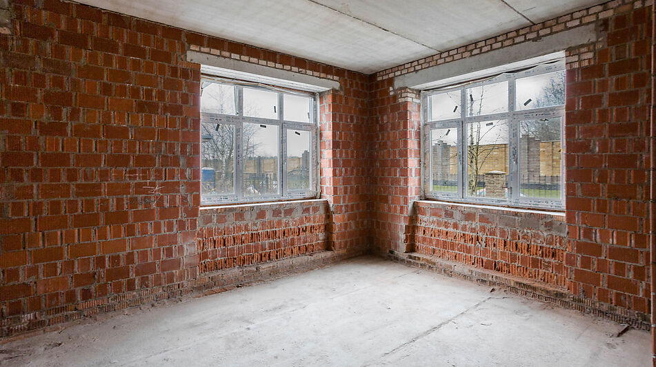 Современный коттедж без отделки