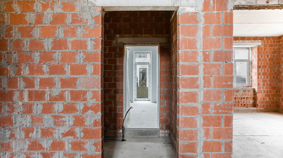 Современный коттедж без отделки