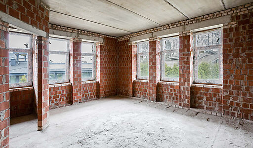 Современный коттедж без отделки