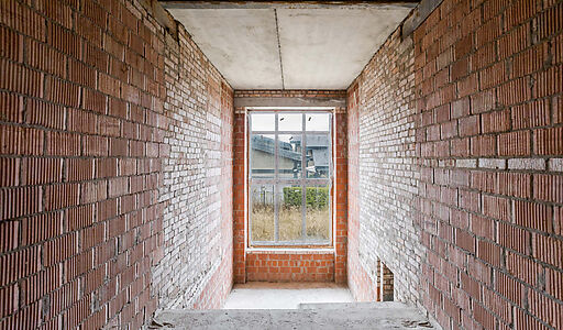 Современный коттедж без отделки