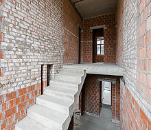 Современный коттедж без отделки