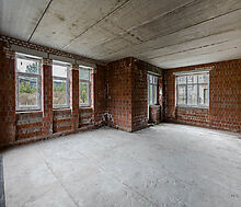 Современный коттедж без отделки