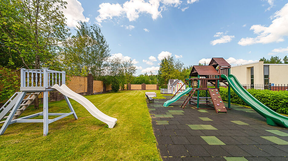 Современный коттедж без отделки