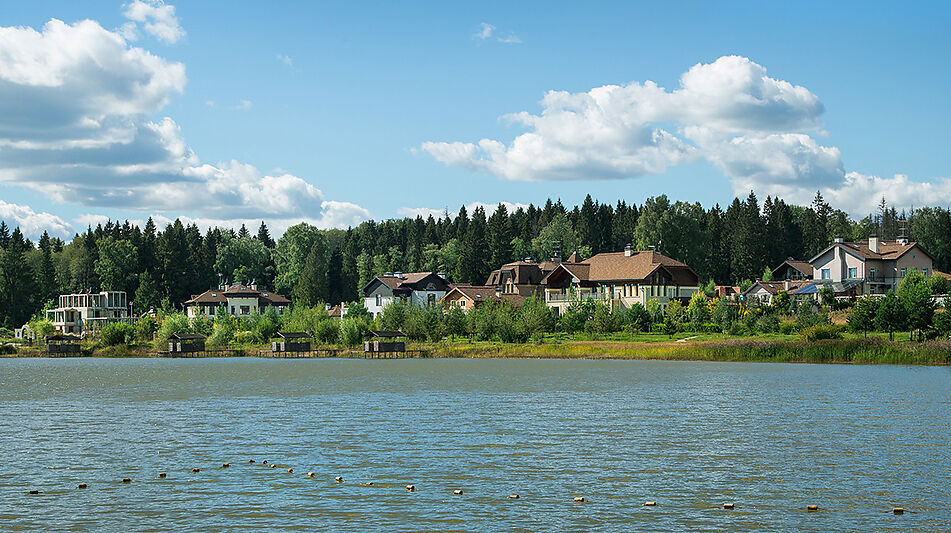 Участок в КП Сорочаны