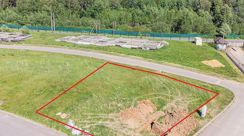 Участок в КП Сорочаны