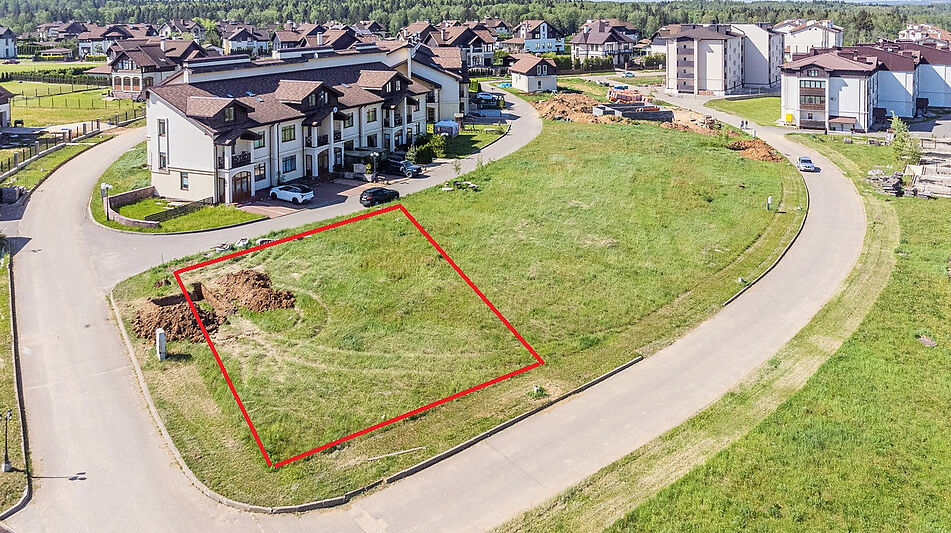 Участок в КП Сорочаны