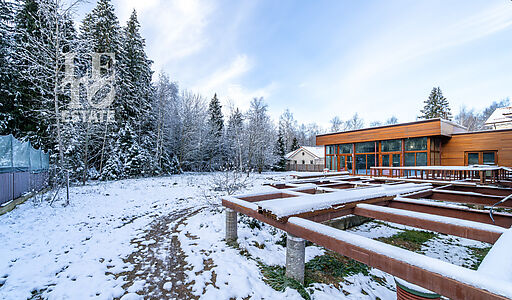 Резиденция у леса в КП Пестово