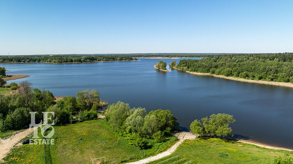Усадьба в КП Малые Бережки