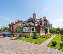 Резиденция на 1 линии в КП Аврора