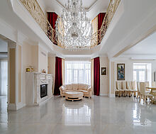 Резиденция на 1 линии в КП Аврора