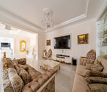 Резиденция на 1 линии в КП Аврора